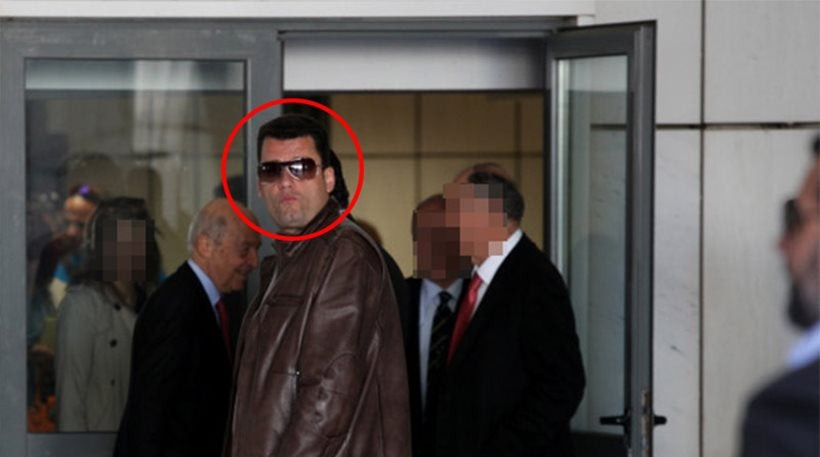 Έγκλημα στους Αγίους Αναργύρους: «Σκότωσε και εμάς μαζί του» λέει η μητέρα του αστυνομικού